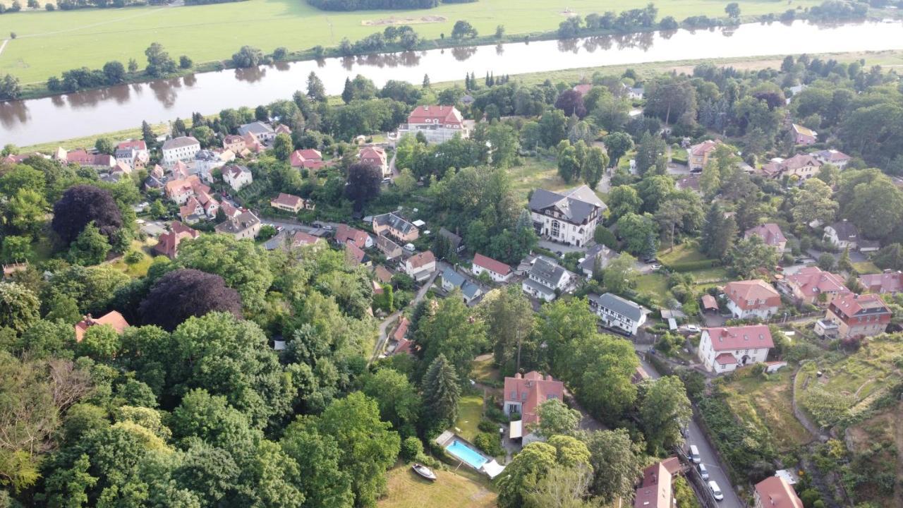 Villa Im Park Wachwitzgrund Dresda Exterior foto